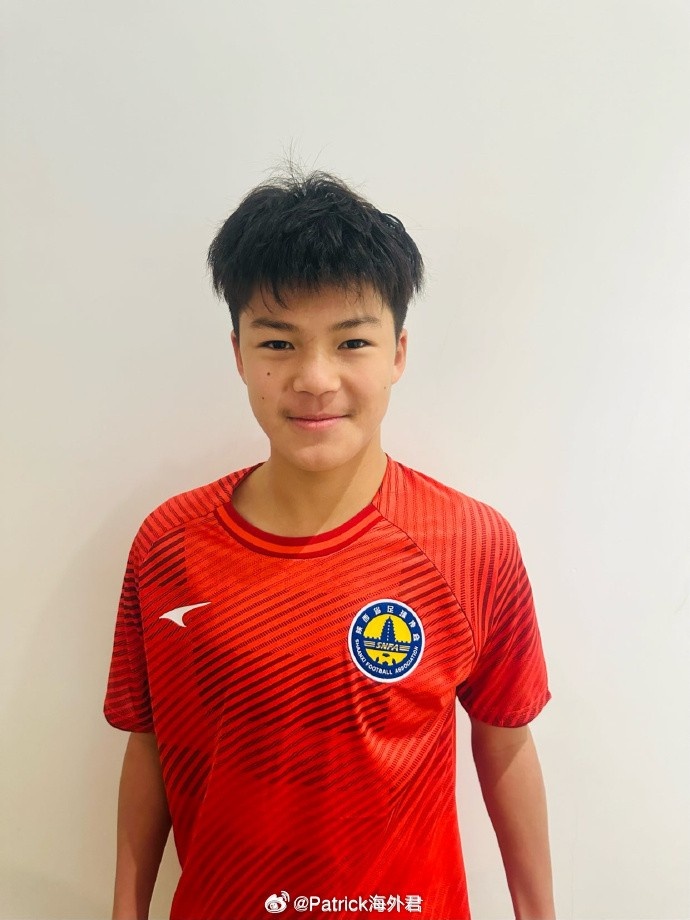 博主：劉凱源本賽季西班牙加泰U16優(yōu)選聯(lián)賽首發(fā)18次，已打入9球