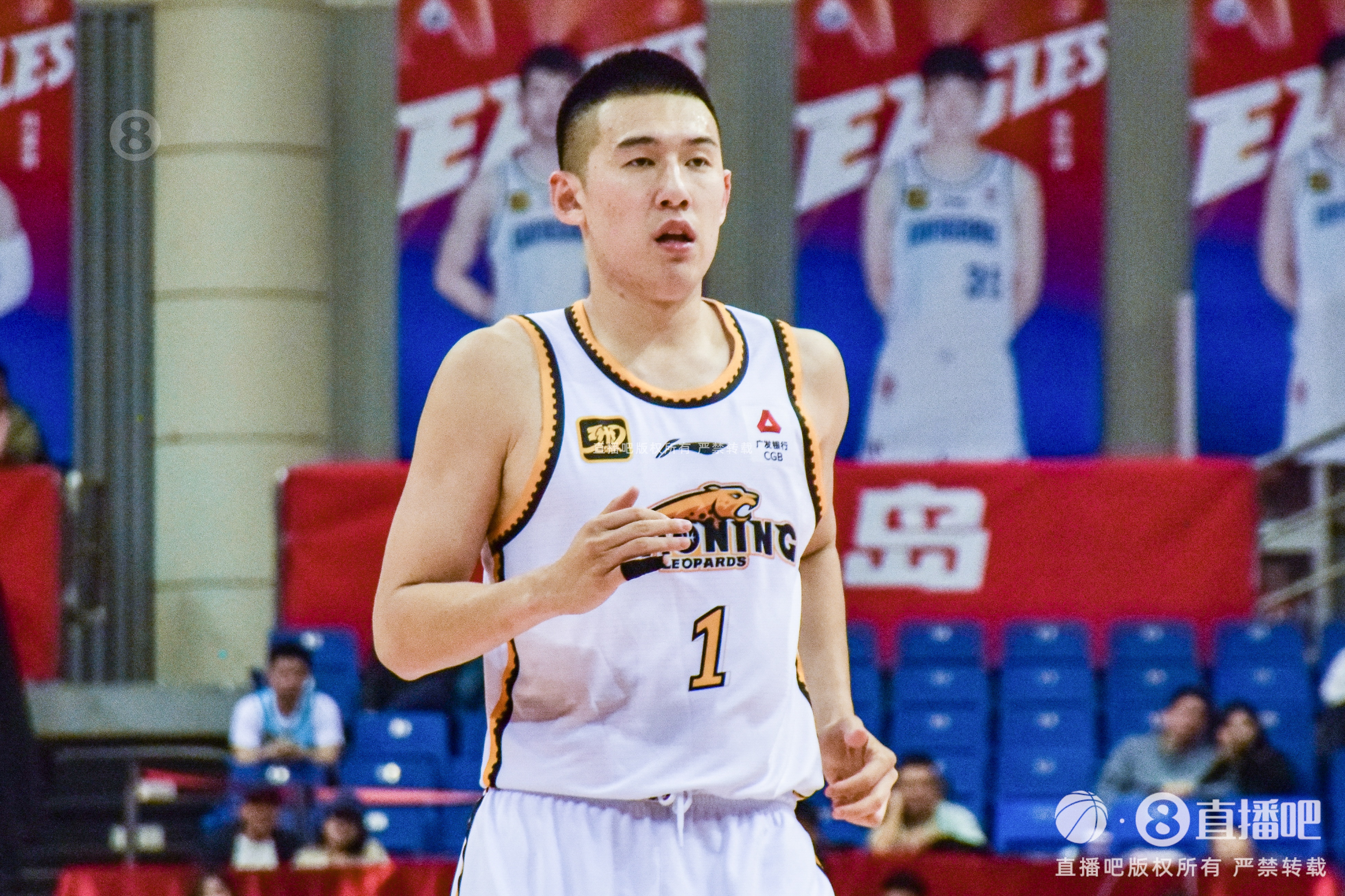板凳匪徒！付豪替補5分鐘3中3拿到7分 正負值+15